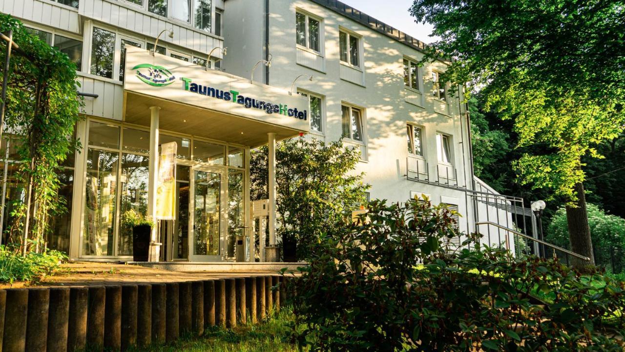 TaunusTagungsHotel Friedrichsdorf Exterior foto